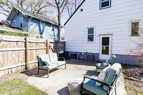 1525 4th Avenue S Fargo ND 58103