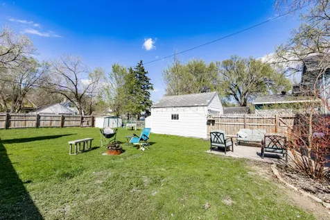 1525 4th Avenue S Fargo ND 58103
