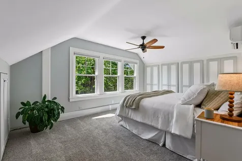 5685 Howards Point Road Excelsior MN 55331
