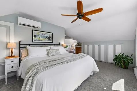 5685 Howards Point Road Excelsior MN 55331