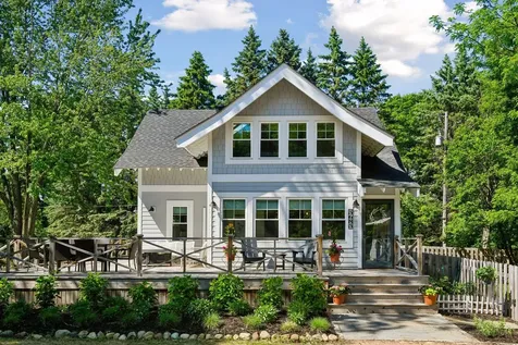 5685 Howards Point Road Excelsior MN 55331