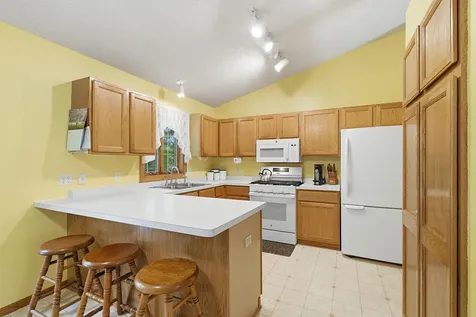18821 English Avenue Farmington MN 55024