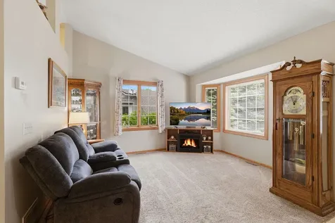 18821 English Avenue Farmington MN 55024