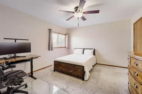 1915 E 122nd Street Burnsville MN 55337