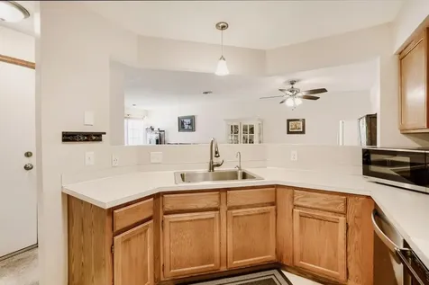 1915 E 122nd Street Burnsville MN 55337
