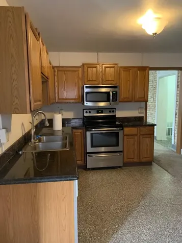 57 11th Avenue N Fargo ND 58102