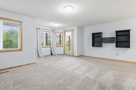 3361 119th Avenue NE Blaine MN 55449
