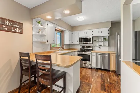 9285 Parley Lake Road Waconia MN 55387