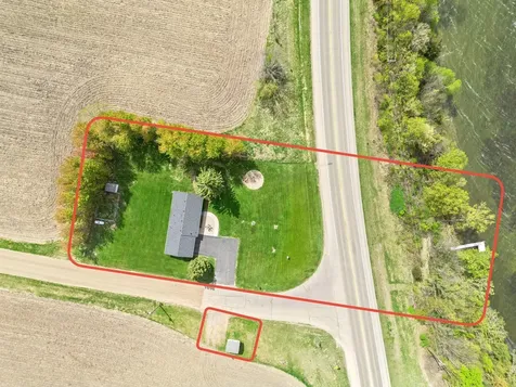 9285 Parley Lake Road Waconia MN 55387