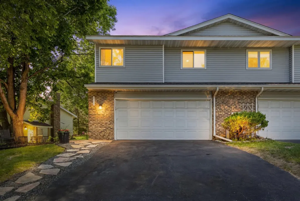 6102 Creek View Trail Minnetonka MN 55345
