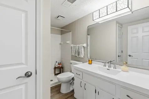 6102 Creek View Trail Minnetonka MN 55345