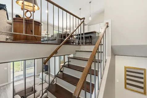 6102 Creek View Trail Minnetonka MN 55345