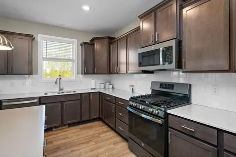 5110 Greenwood Lane Rockford MN 55373