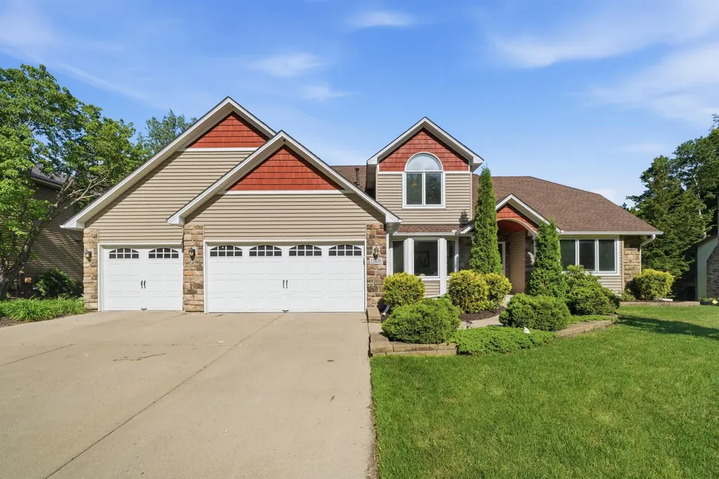 13476 Granada Avenue Apple Valley MN 55124
