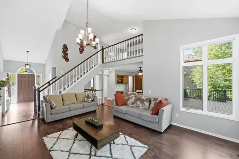 13476 Granada Avenue Apple Valley MN 55124