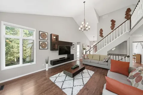 13476 Granada Avenue Apple Valley MN 55124