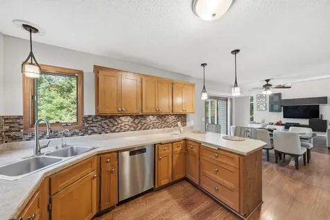 13476 Granada Avenue Apple Valley MN 55124
