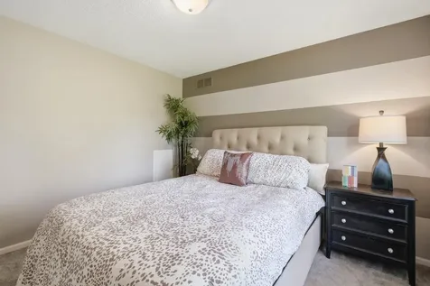 13476 Granada Avenue Apple Valley MN 55124