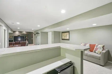 13476 Granada Avenue Apple Valley MN 55124