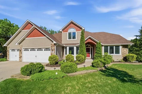 13476 Granada Avenue Apple Valley MN 55124