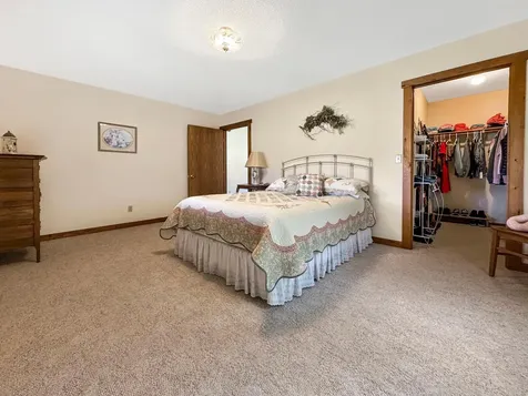 24301 Obrien Creek Road NE Hines MN 56647