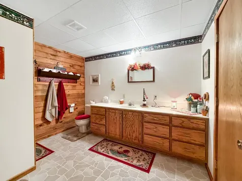 24301 Obrien Creek Road NE Hines MN 56647