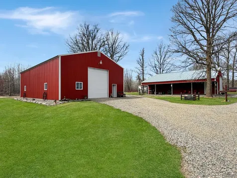 24301 Obrien Creek Road NE Hines MN 56647