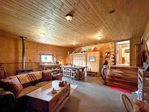 24301 Obrien Creek Road NE Hines MN 56647