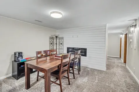 42 36th Avenue NE Fargo ND 58102