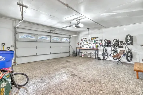 42 36th Avenue NE Fargo ND 58102