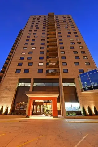 121 Washington Avenue S Minneapolis MN 55401