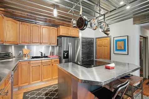 121 Washington Avenue S Minneapolis MN 55401
