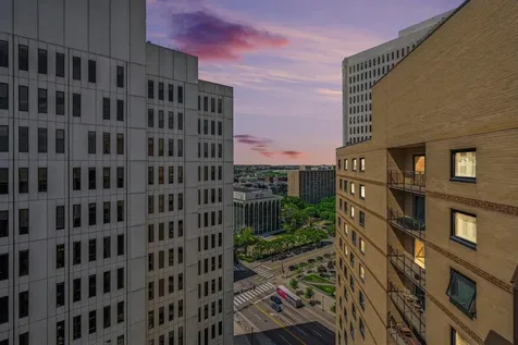 121 Washington Avenue S Minneapolis MN 55401