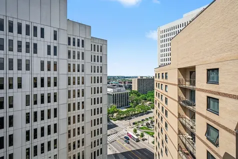 121 Washington Avenue S Minneapolis MN 55401