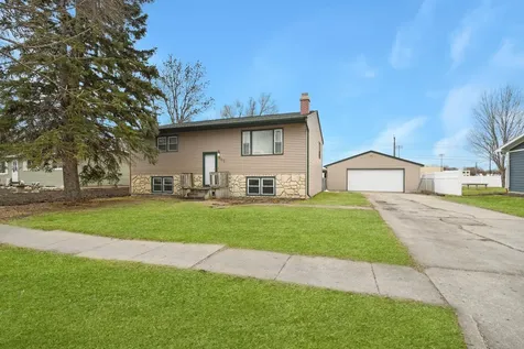 202 5th Street E West Fargo ND 58078
