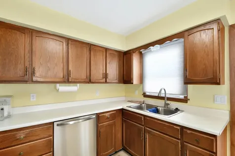 202 5th Street E West Fargo ND 58078