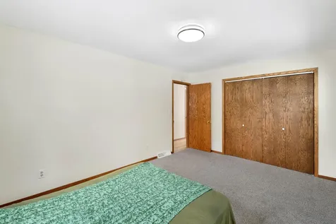 202 5th Street E West Fargo ND 58078