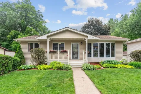 4651 Bedford Road Mound MN 55364