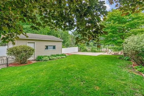 4651 Bedford Road Mound MN 55364