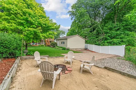4651 Bedford Road Mound MN 55364