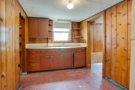 1630 6th Avenue S Fargo ND 58103