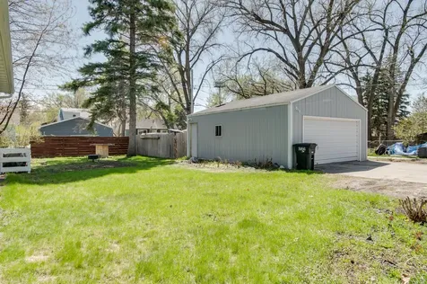 1630 6th Avenue S Fargo ND 58103