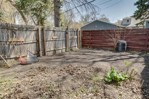 1630 6th Avenue S Fargo ND 58103