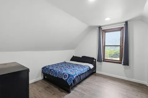 900 Geranium Avenue E Saint Paul MN 55106