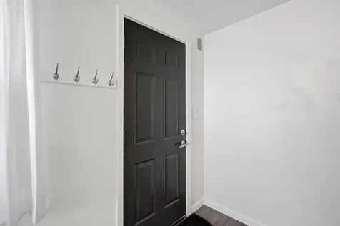 900 Geranium Avenue E Saint Paul MN 55106