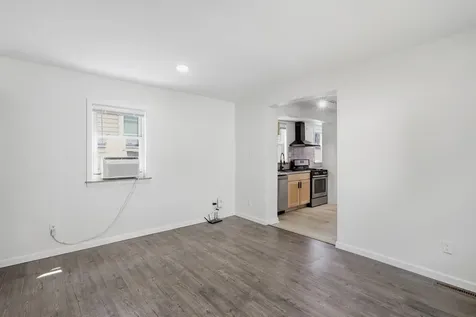 900 Geranium Avenue E Saint Paul MN 55106