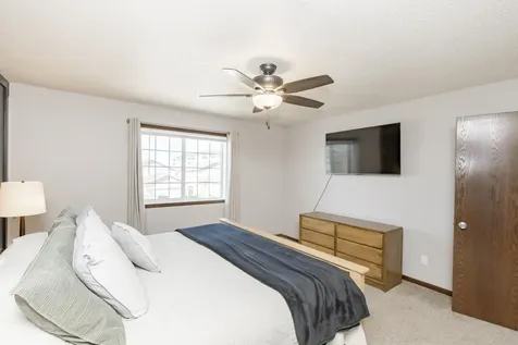 2554 54th Avenue S Fargo ND 58104