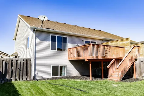 2554 54th Avenue S Fargo ND 58104