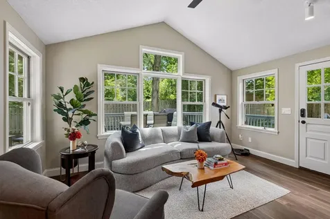 2713 W 54th Street Minneapolis MN 55410