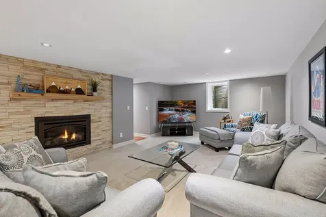 2713 W 54th Street Minneapolis MN 55410